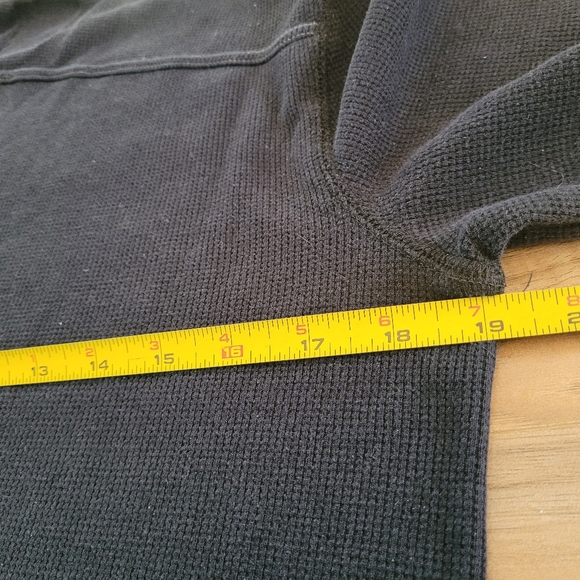 Men's Volcom Size M Long Sleeve Thermal Shirt - Picture 7 of 7